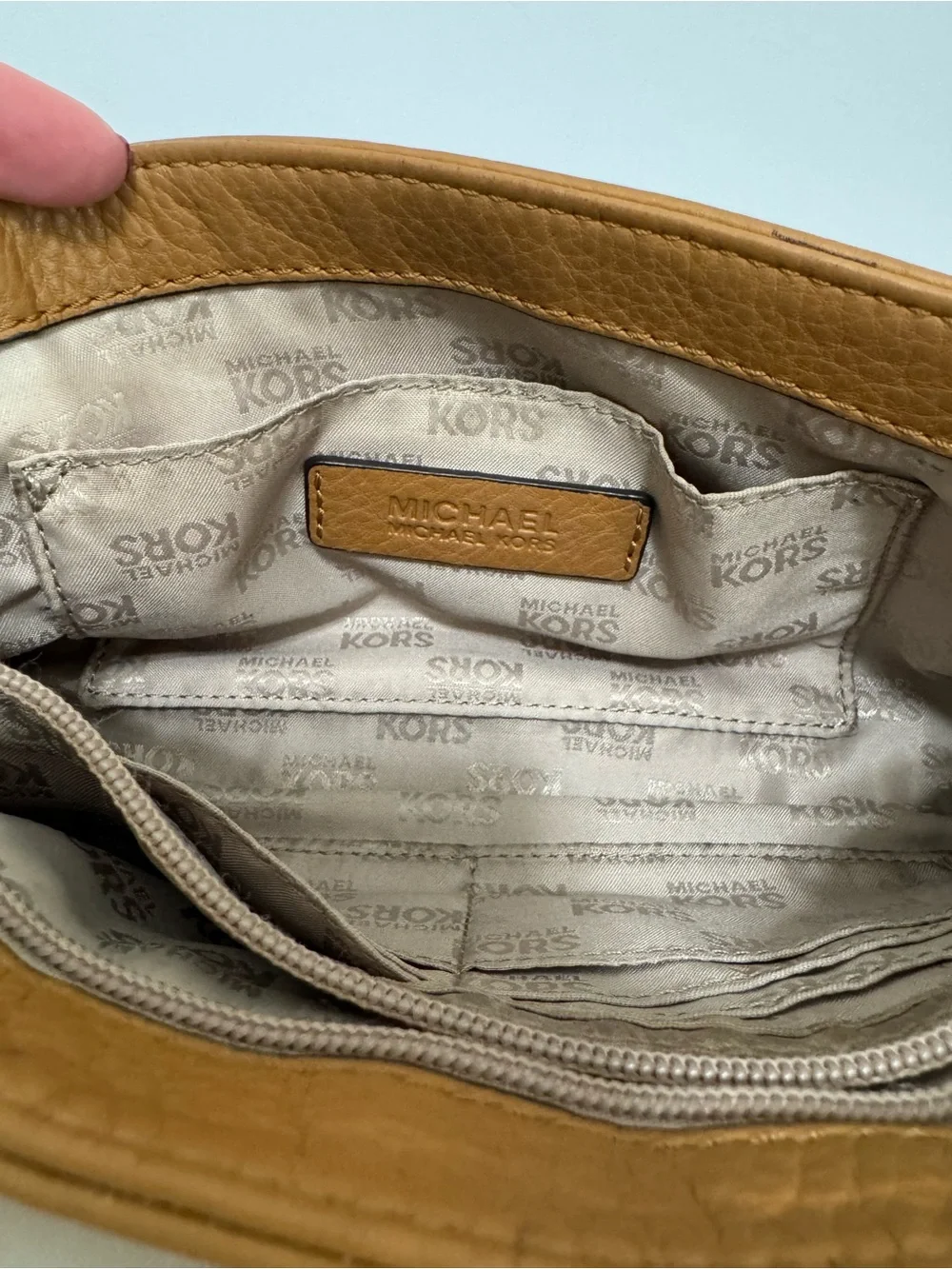 Michael Kors Fulton 38S3XFTF1L Tan Pebbled Leather Small Flap Chain Shoulder Bag
